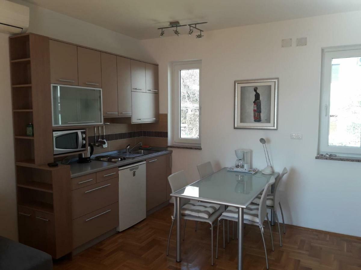 Studio Apartment Jasna Novi Vinodolski Exteriér fotografie